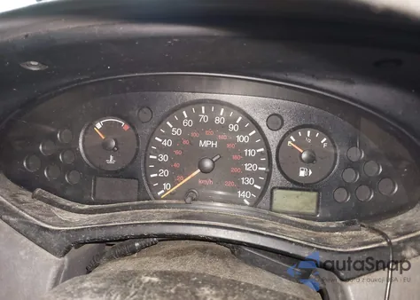 2003 Ford Focus Se z USA, uszkodzony, nr VIN 1FAFP34333W326328